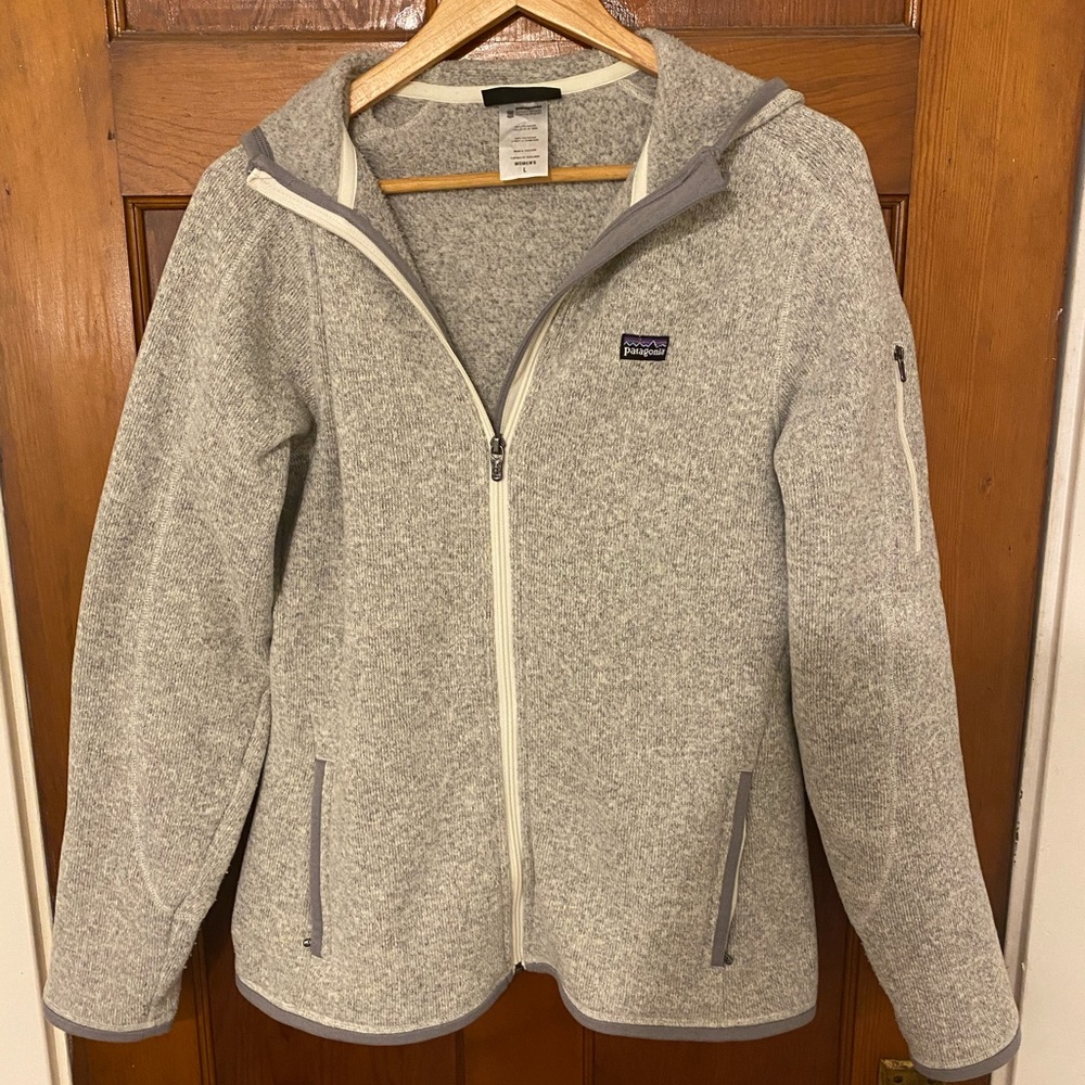 Like new Women’s Patagonia Better Sweater jacket!